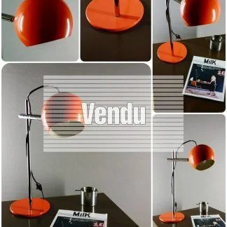 Lampe à poser design de bureau "eyeball" à boule en métal chrome et laqué orange, 70s