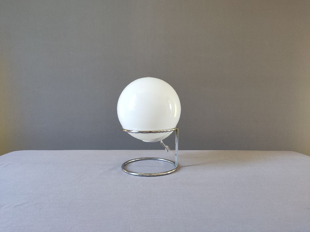 Lampe Honsel LEUCHTEN en chrome et globe en verre - Béllotte-Design