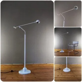 Lampadaire design italien en métal laqué blanc "Stilplast" années 1980